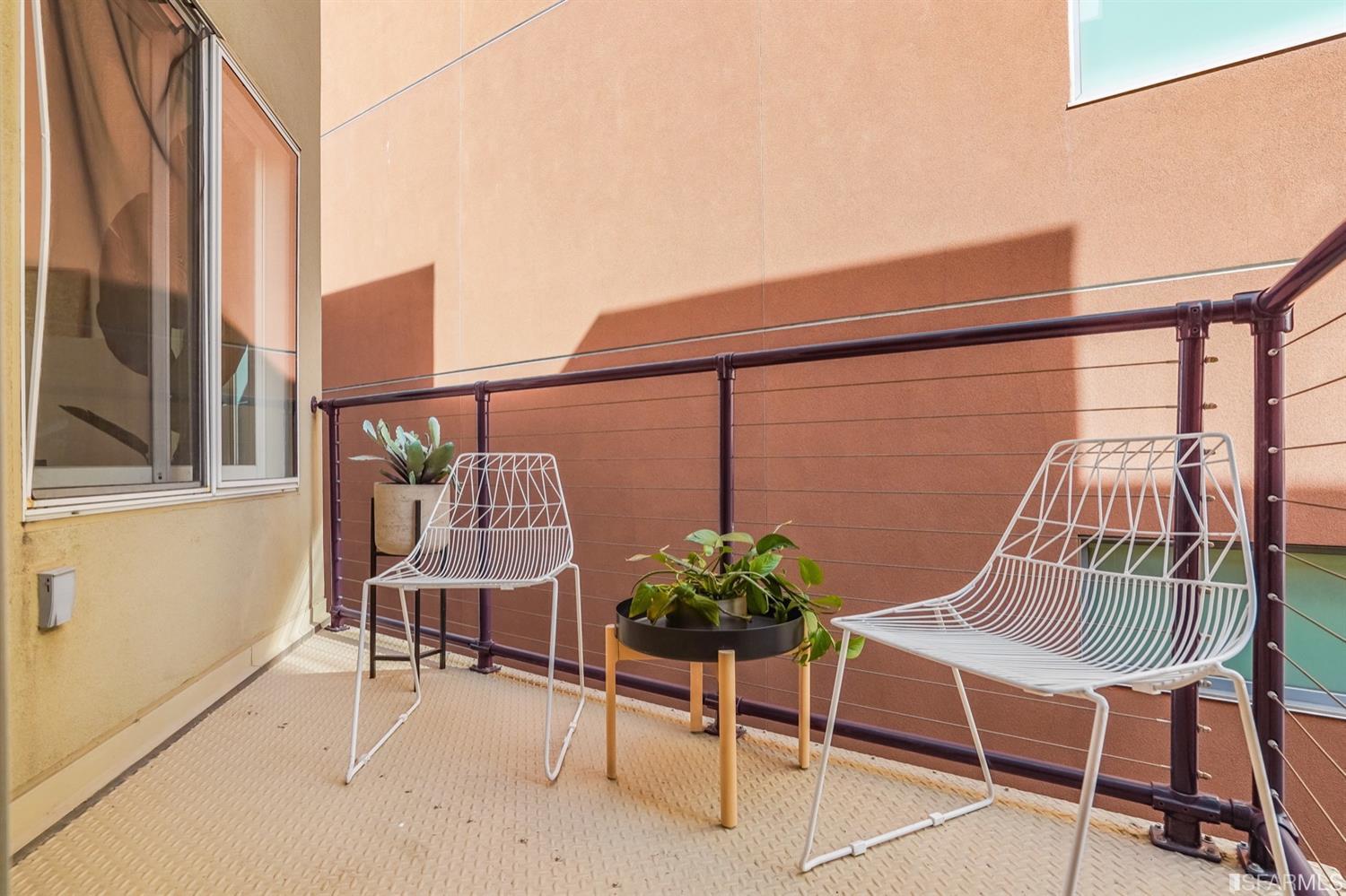 655 5th Street Unit: 18