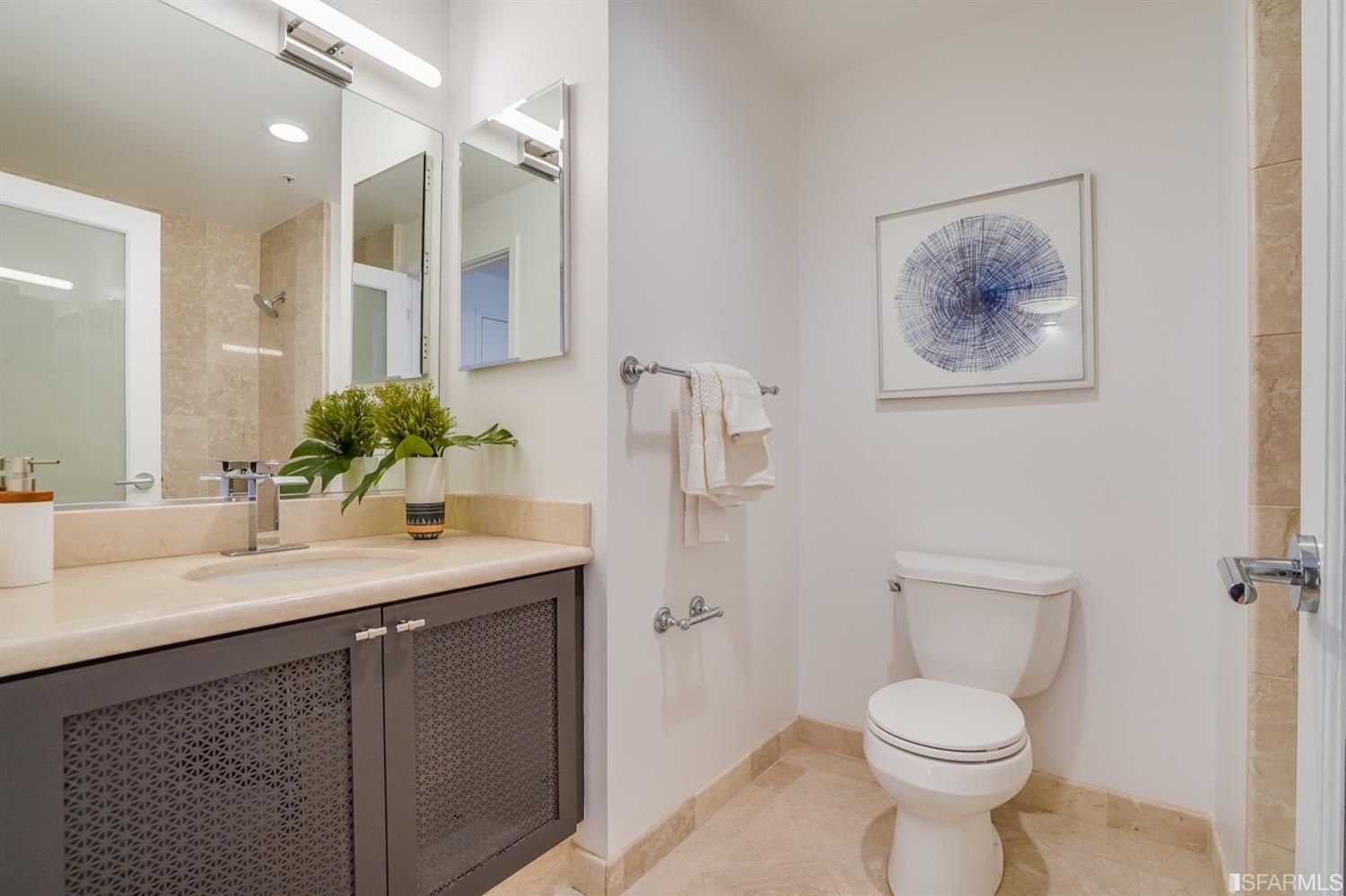 655 5th Street Unit: 18