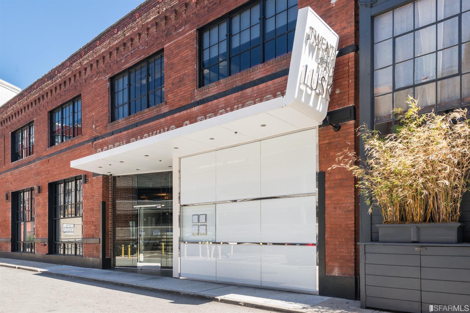 655 5th Street Unit: 18