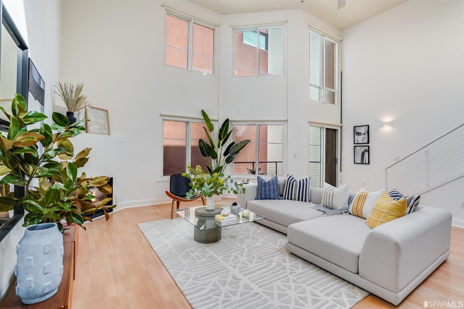 655 5th Street Unit: 18