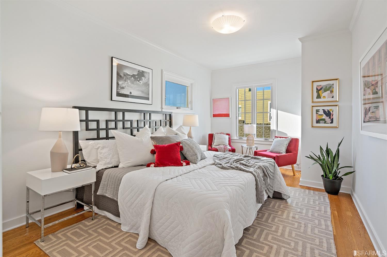 595 12th Avenue Unit: 5