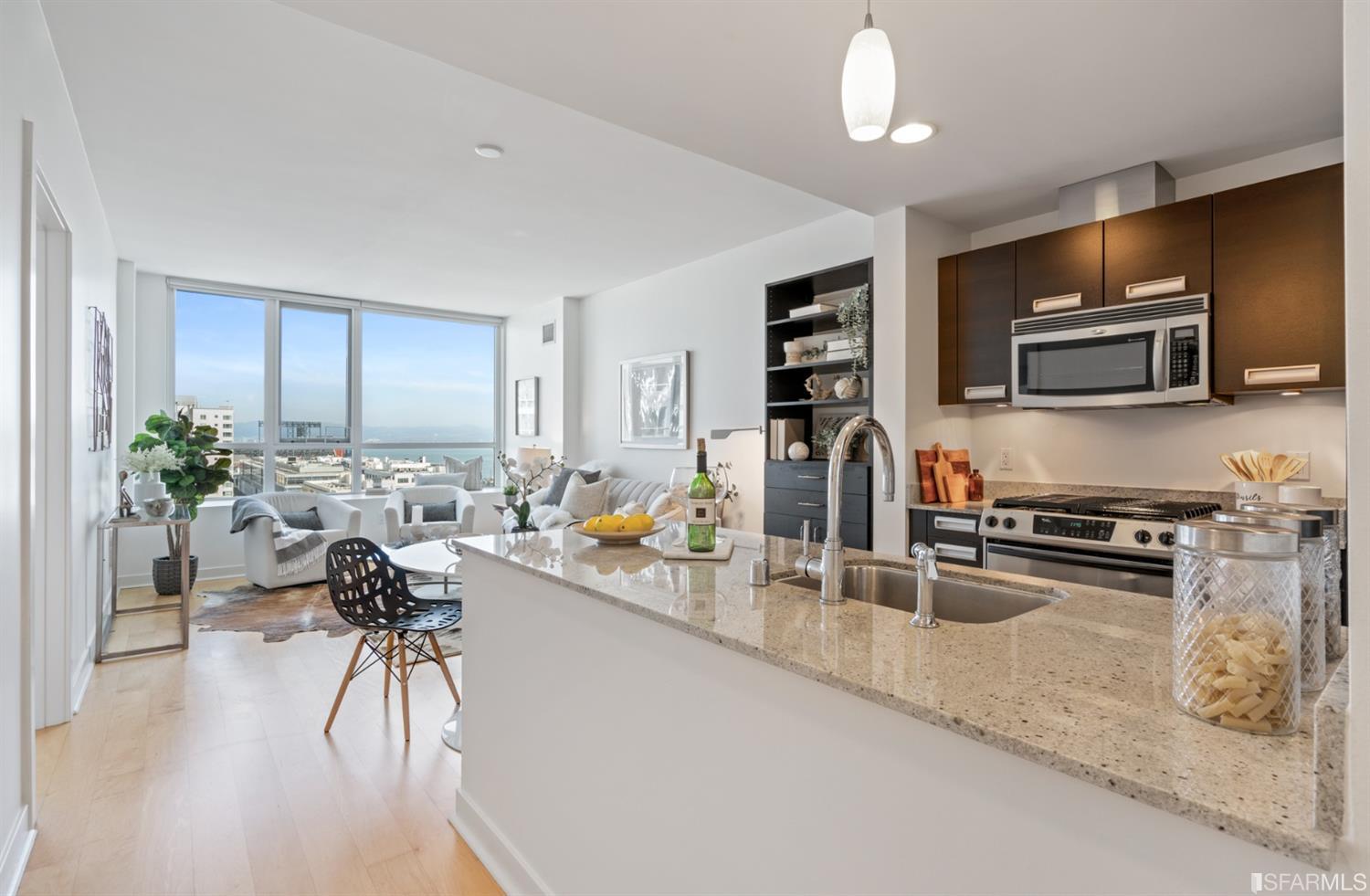 300 Berry Street Unit: 1407
