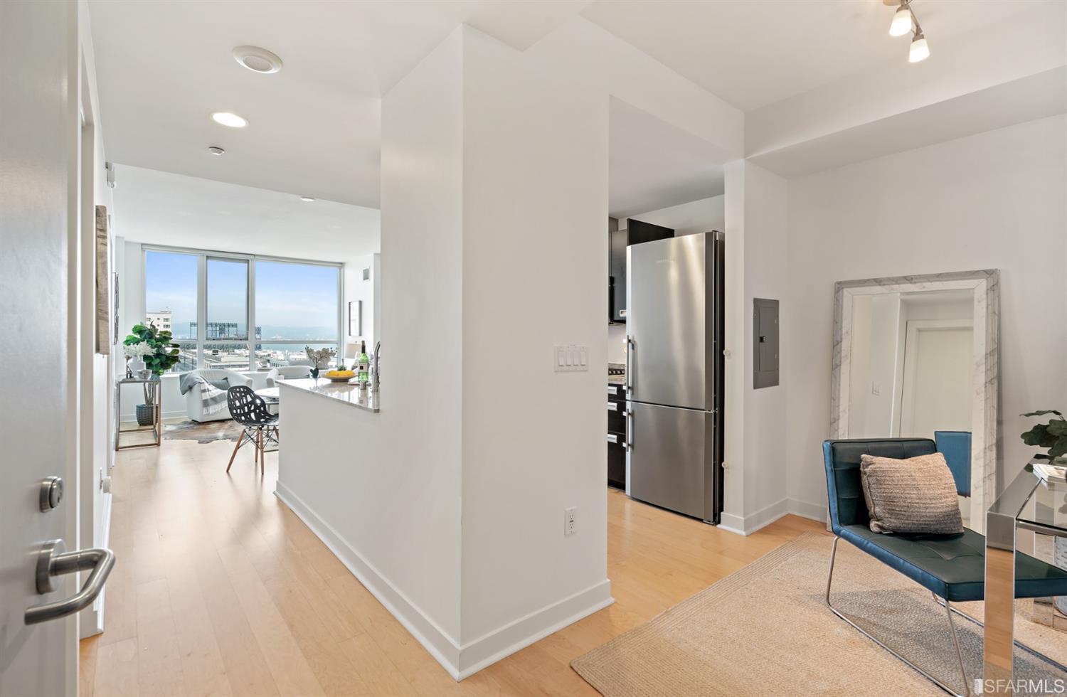 300 Berry Street Unit: 1407