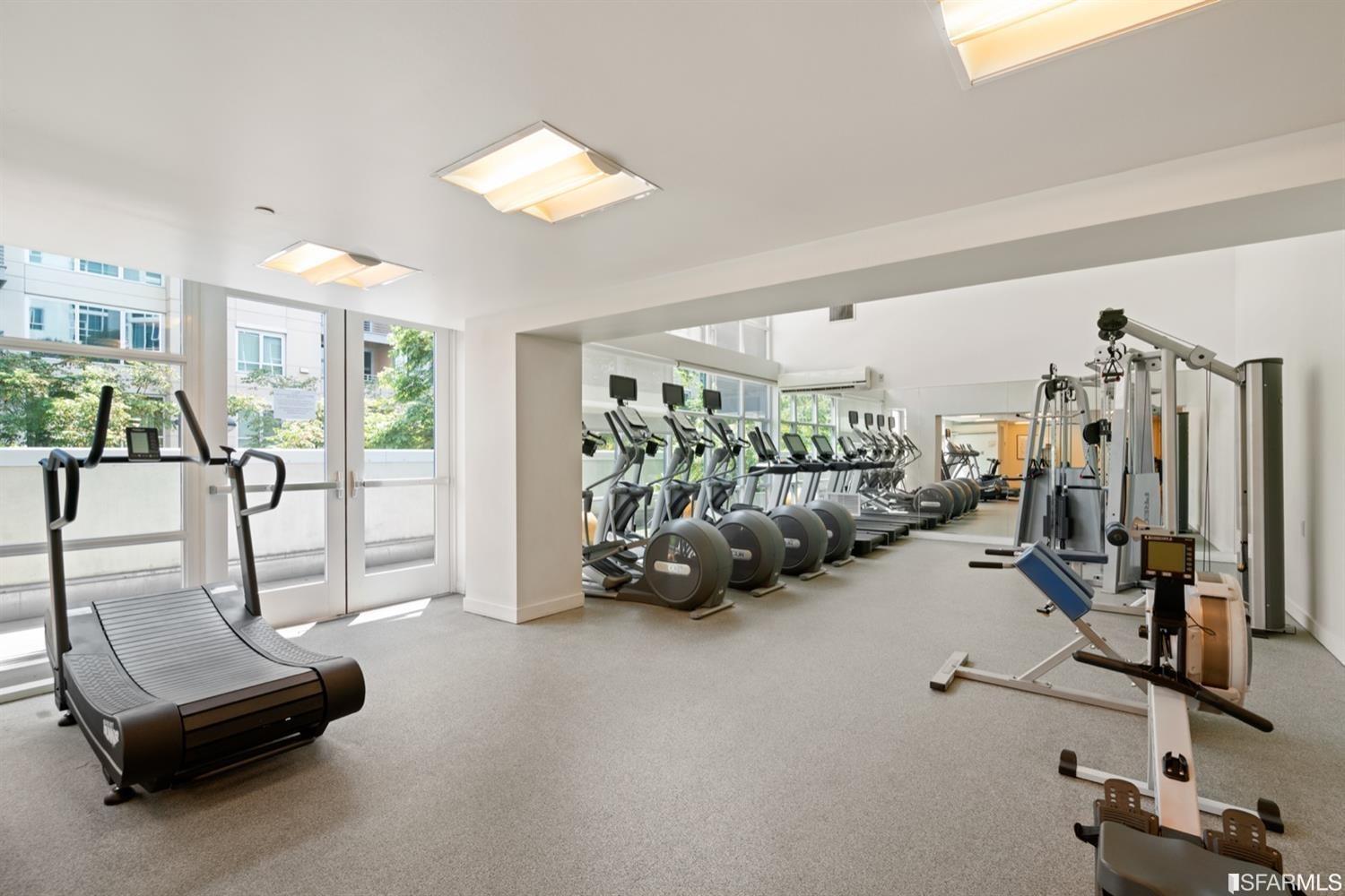 300 Berry Street Unit: 1407