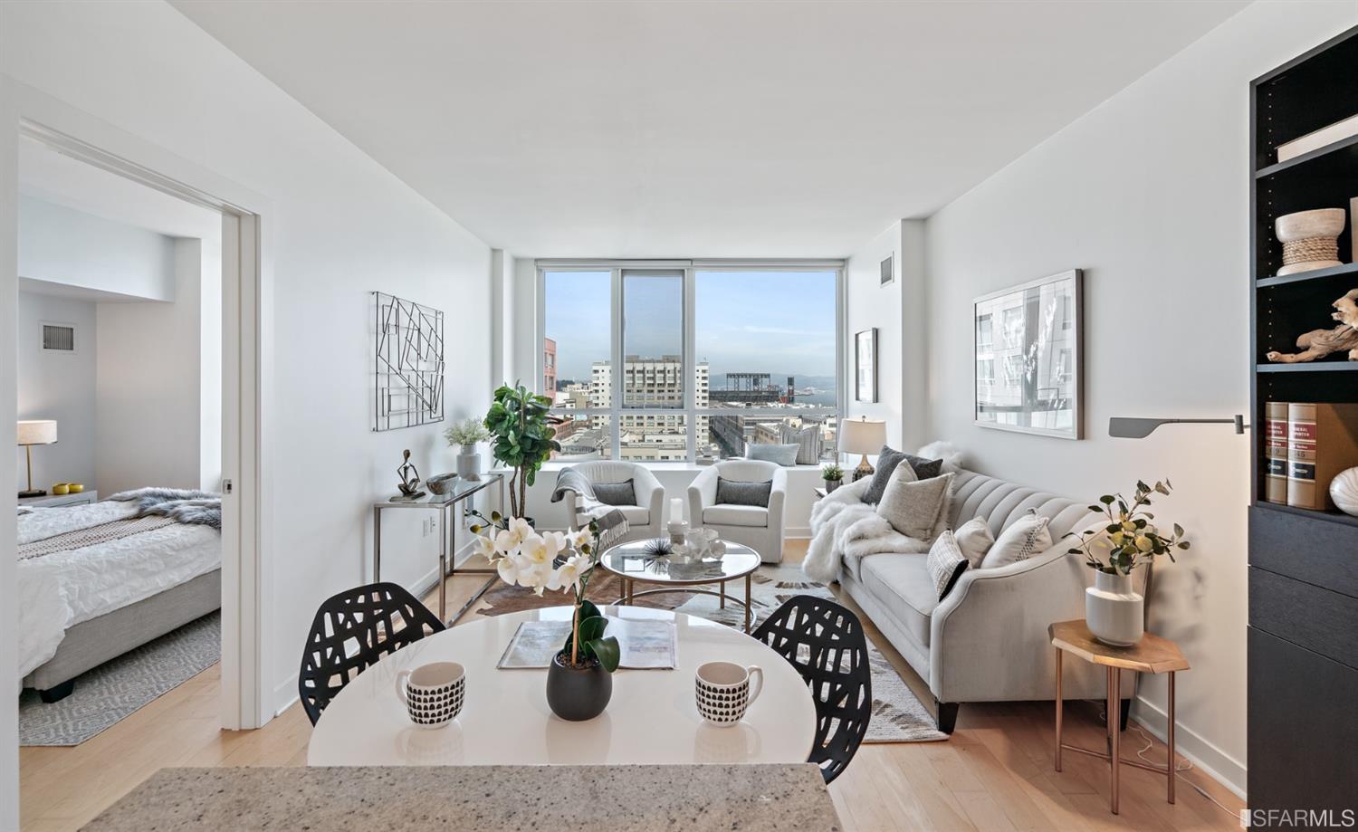 300 Berry Street Unit: 1407