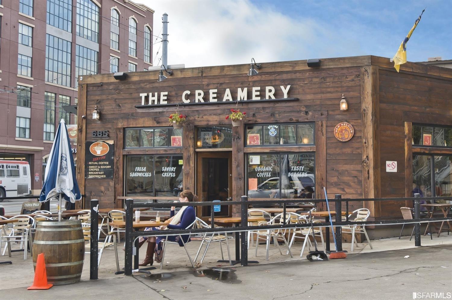 300 Berry Street Unit: 1407