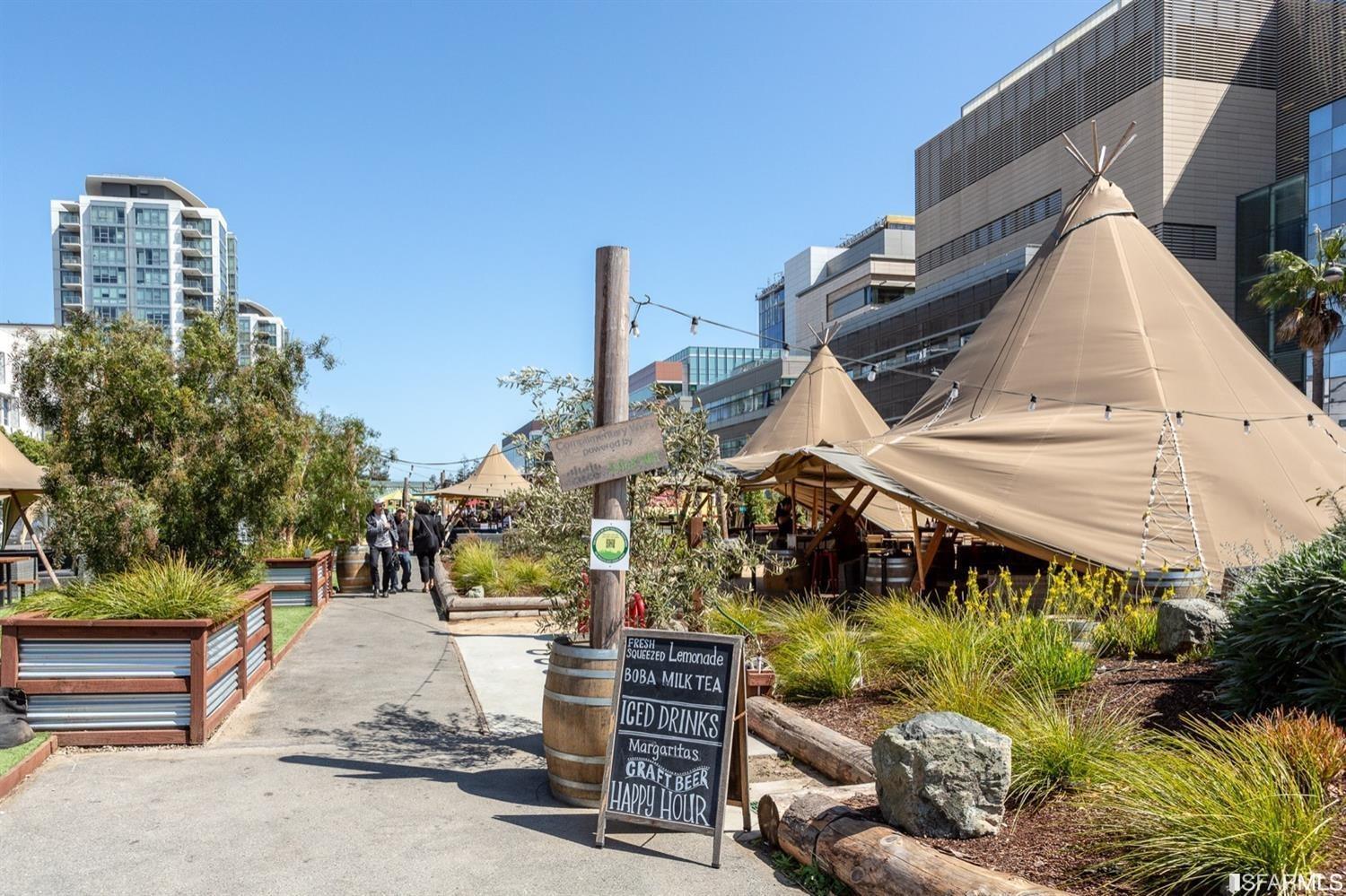 300 Berry Street Unit: 1407