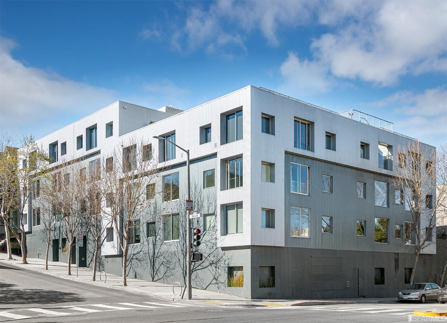 2000 Ellis Street Unit: 205