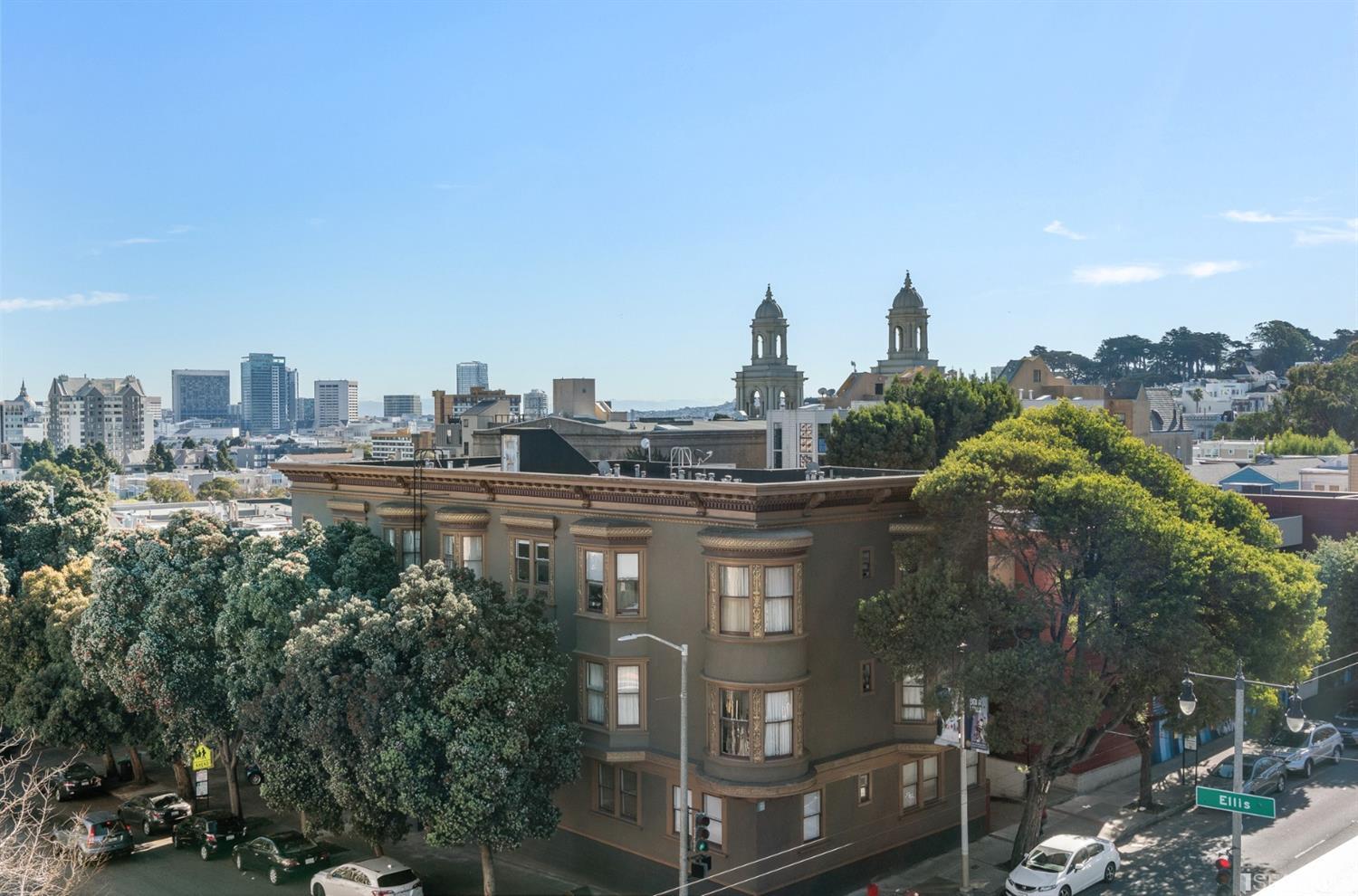 2000 Ellis Street Unit: 205