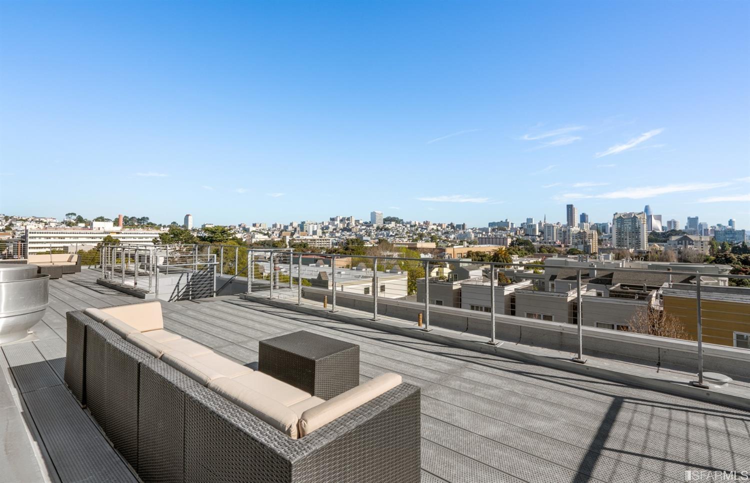 2000 Ellis Street Unit: 205