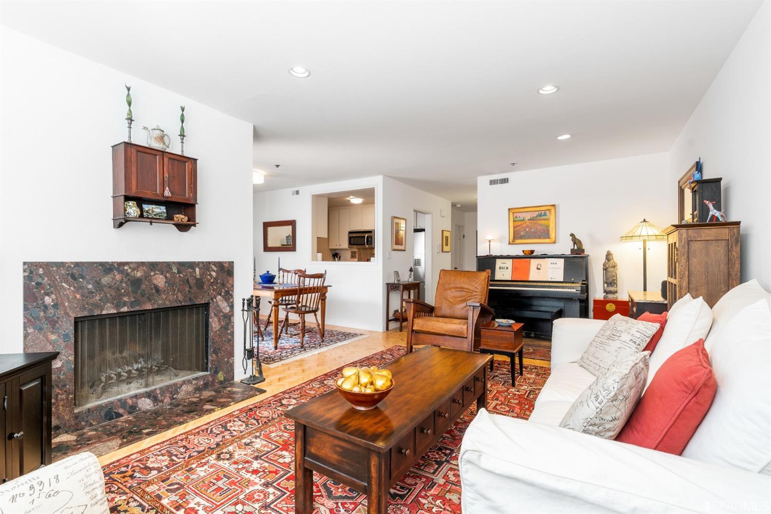 156 Lombard Street Unit: 23