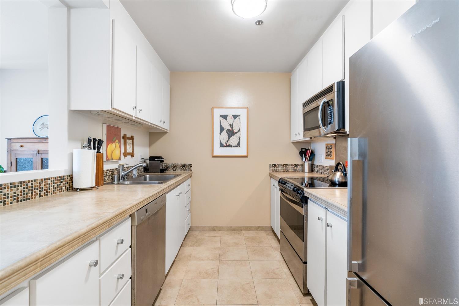 156 Lombard Street Unit: 23