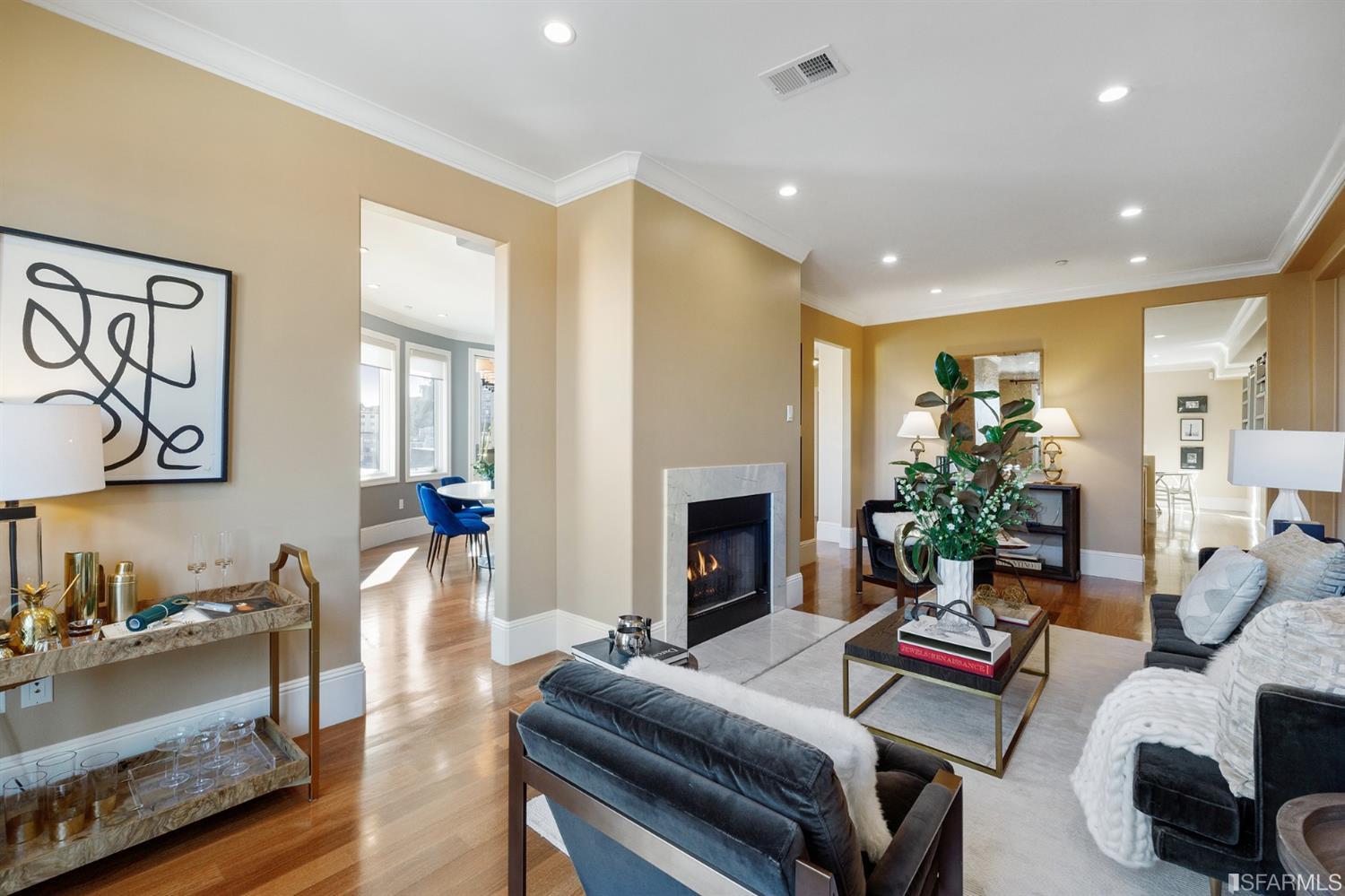 950 Corbett Avenue Unit: 3
