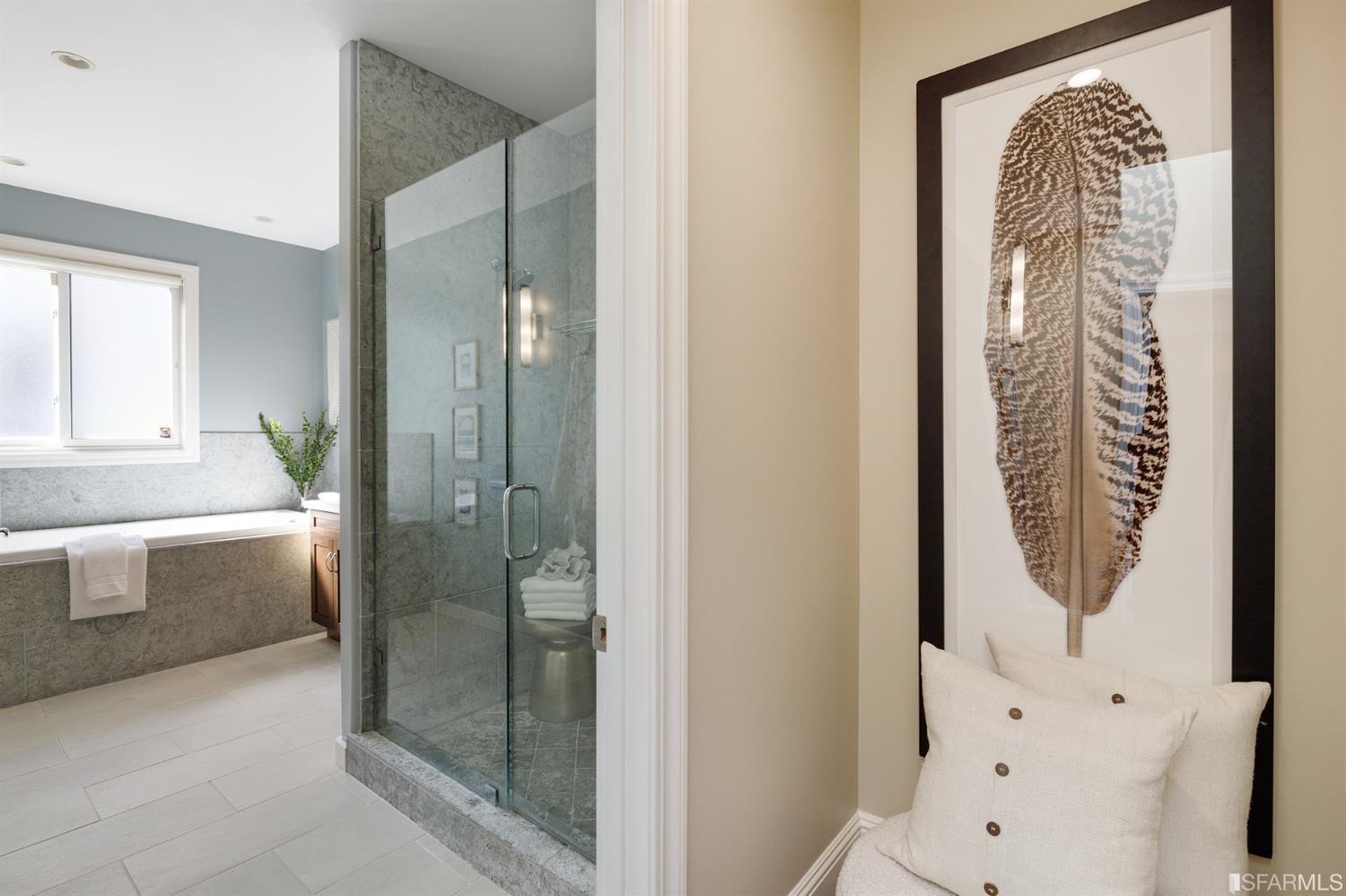 950 Corbett Avenue Unit: 3