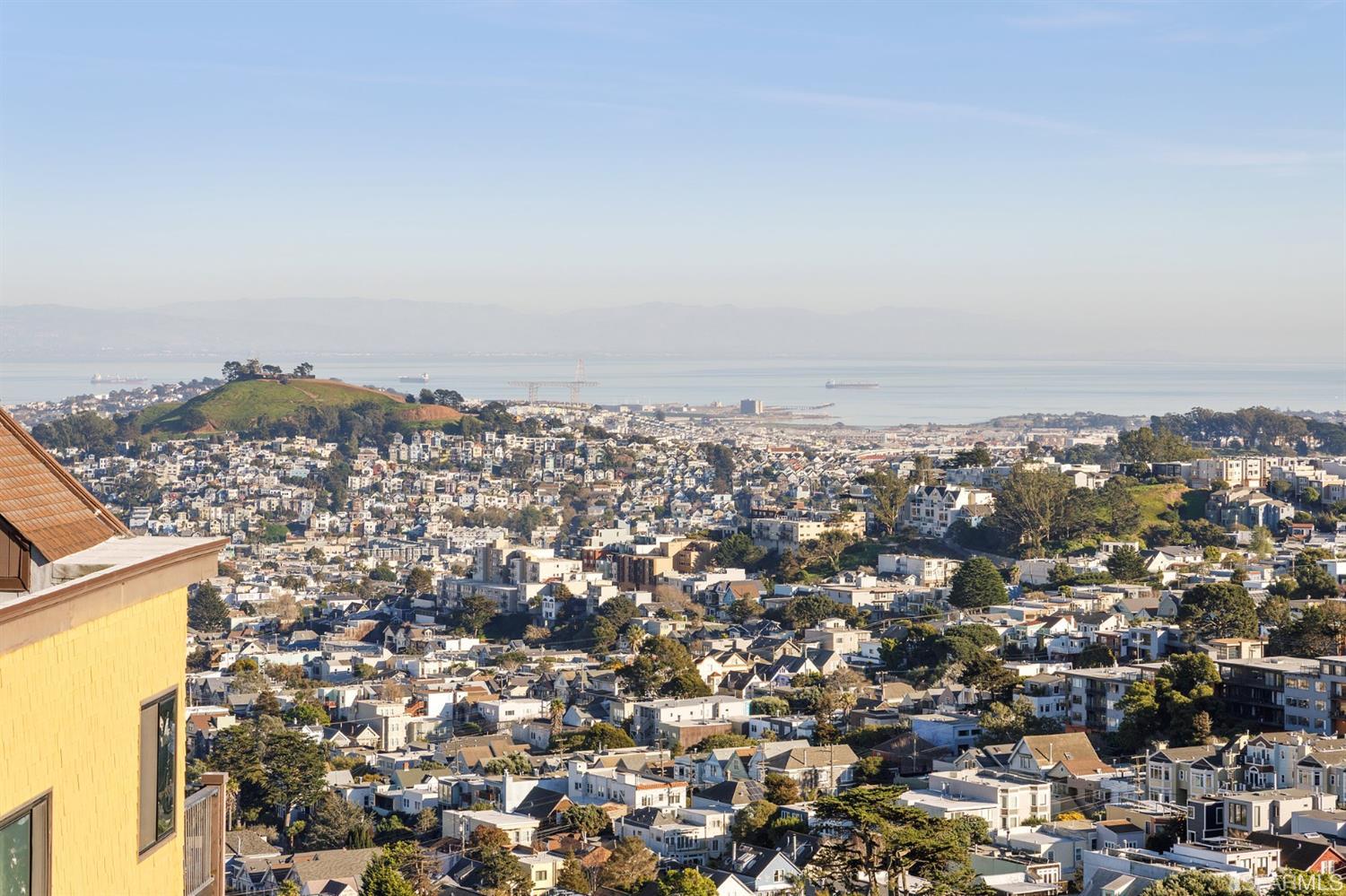 950 Corbett Avenue Unit: 3