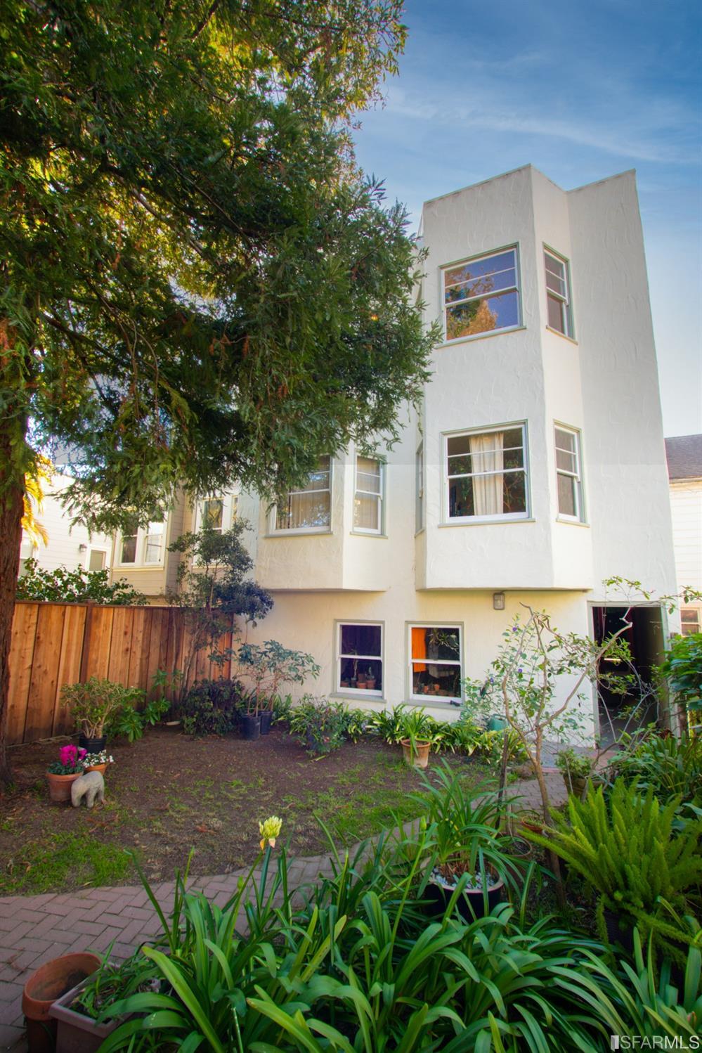 40 28th Street Unit: 4