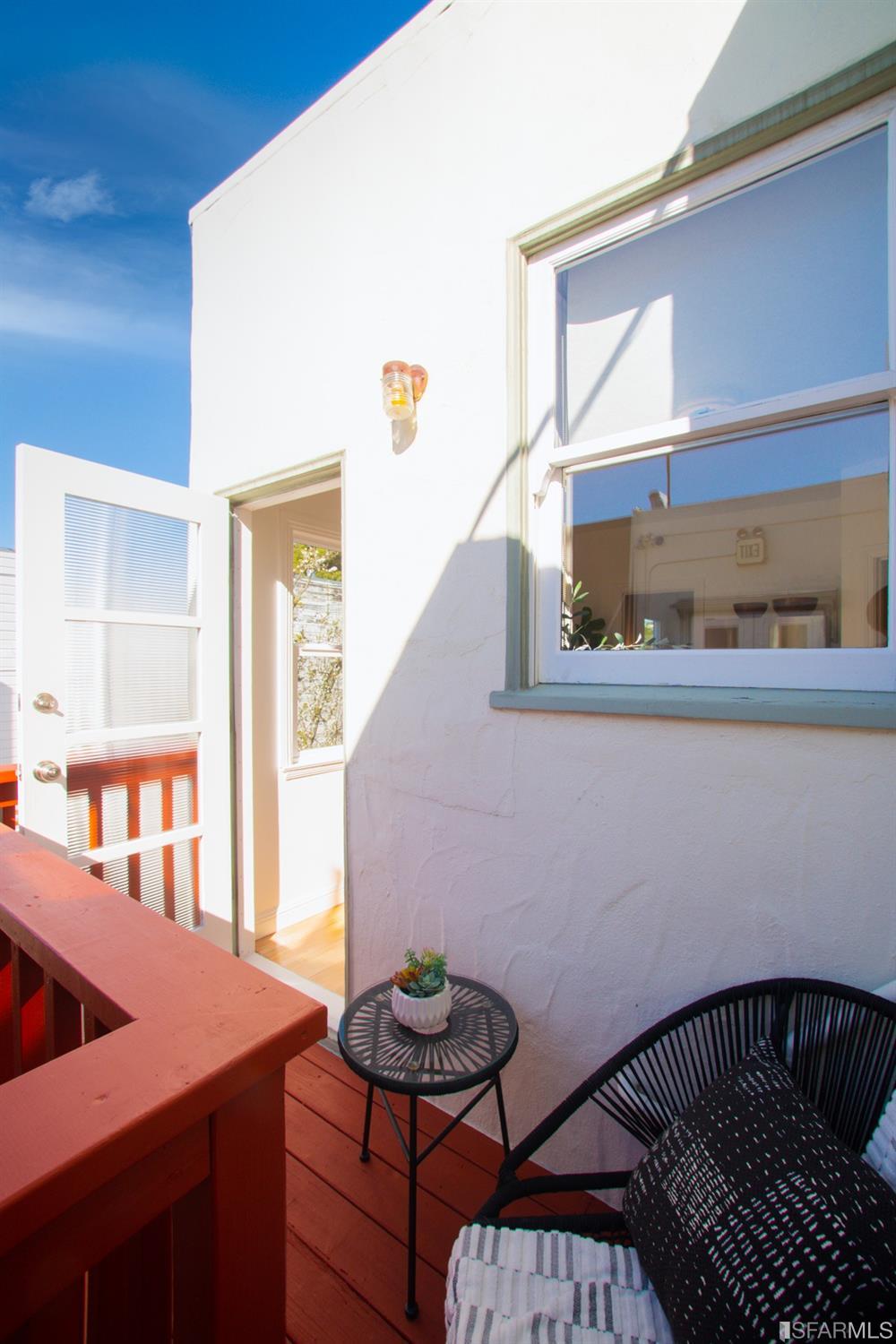 40 28th Street Unit: 4