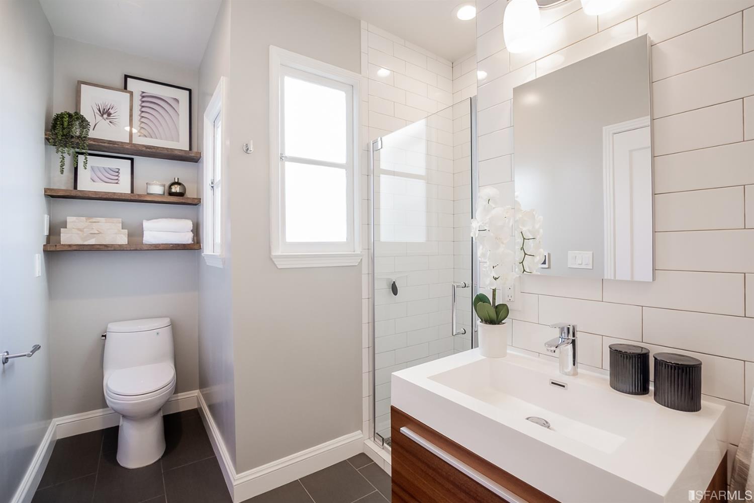 40 28th Street Unit: 4