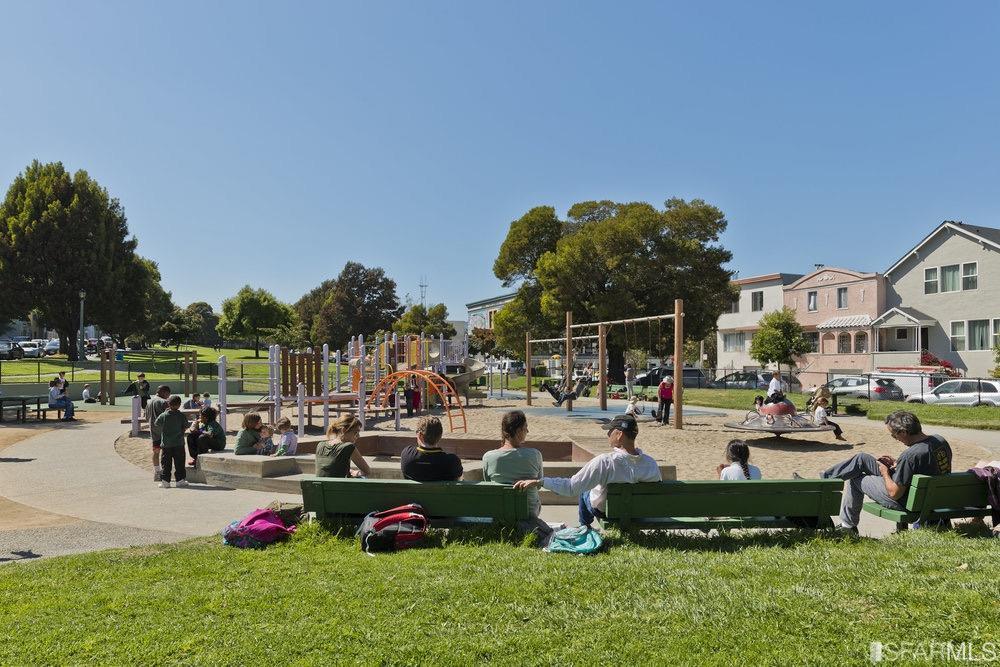 3284 Harrison Street