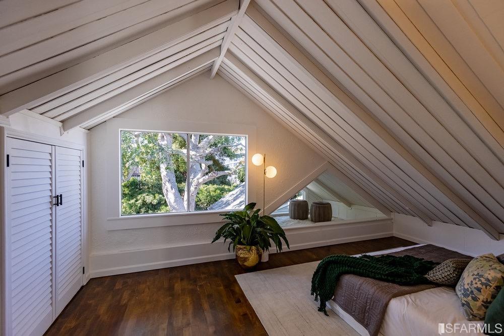 3284 Harrison Street