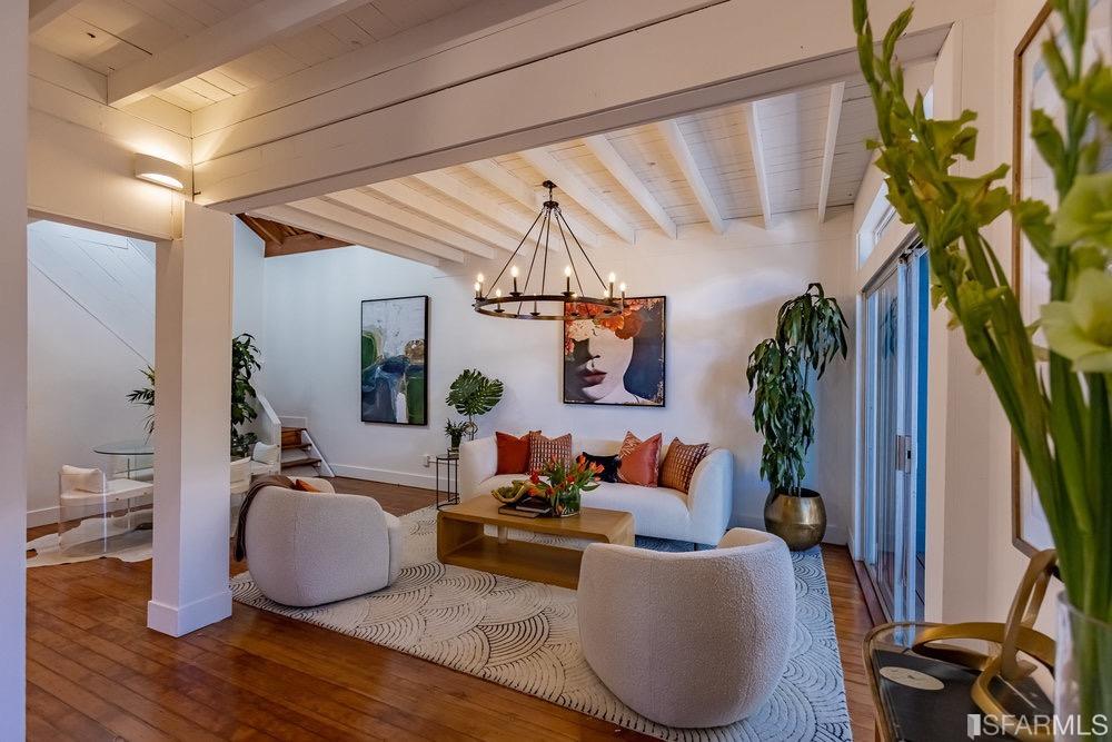 3284 Harrison Street