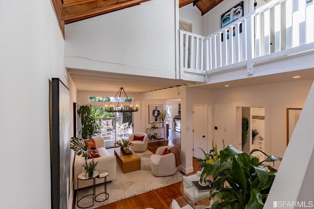 3284 Harrison Street