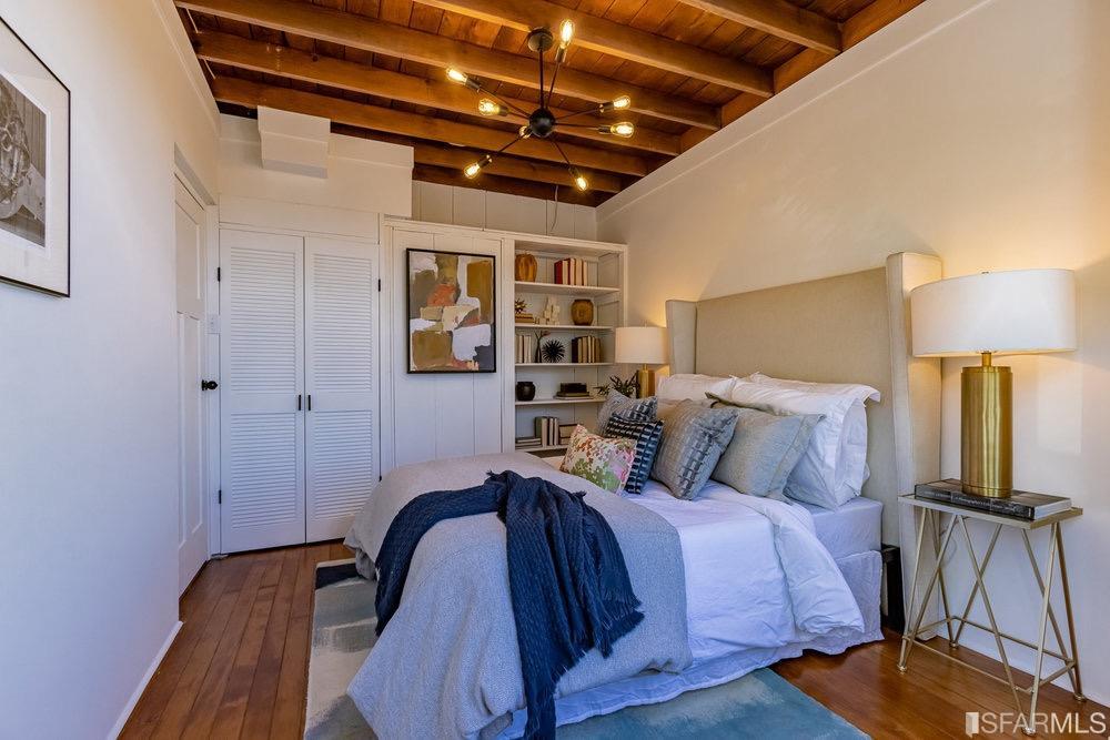 3284 Harrison Street