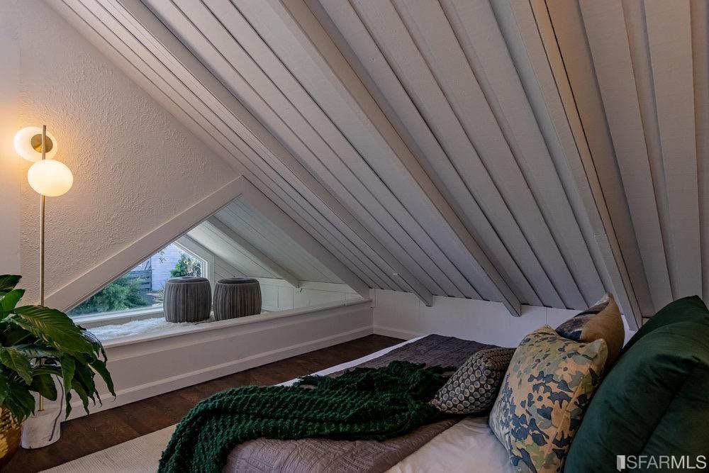 3284 Harrison Street