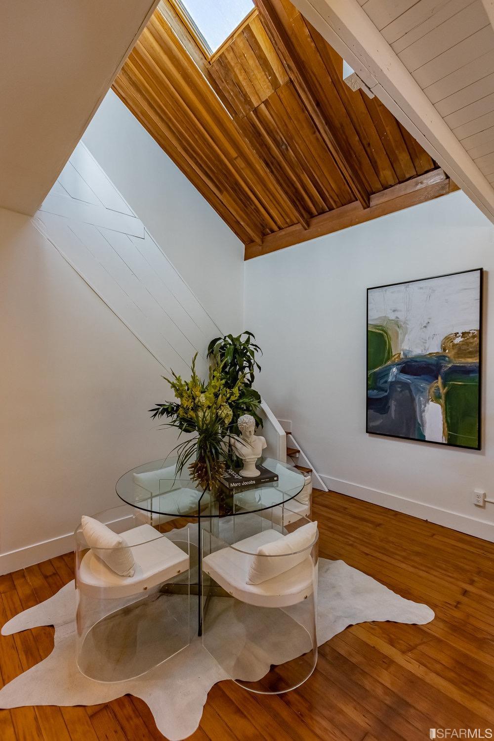 3284 Harrison Street