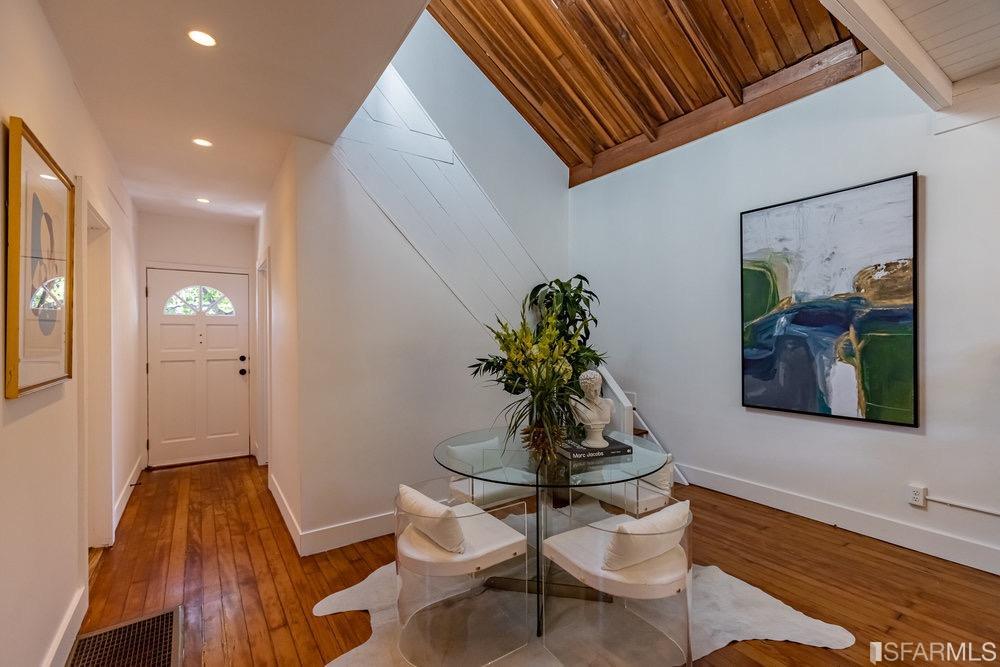 3284 Harrison Street