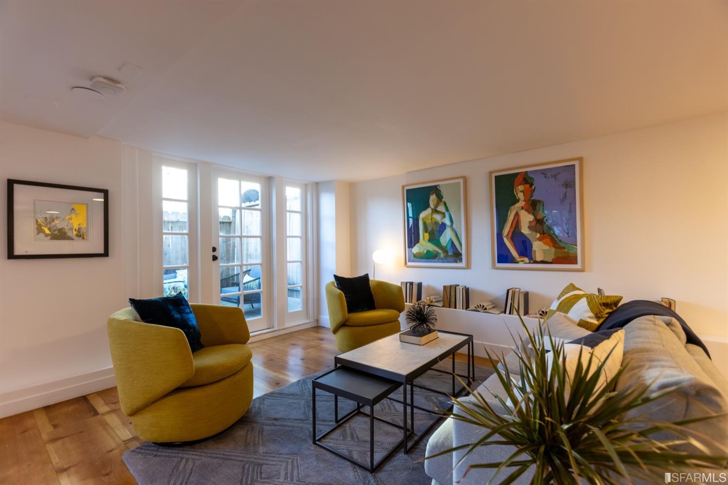 3284 Harrison Street