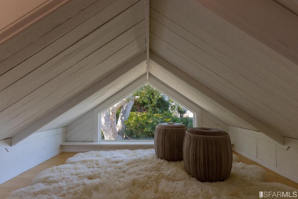 3284 Harrison Street