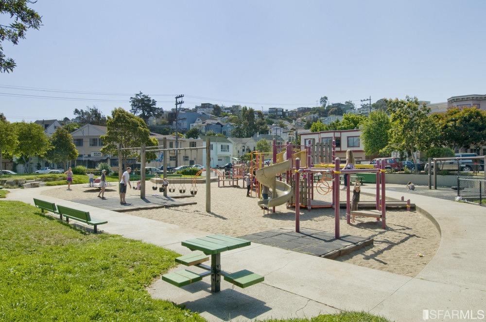 3284 Harrison Street