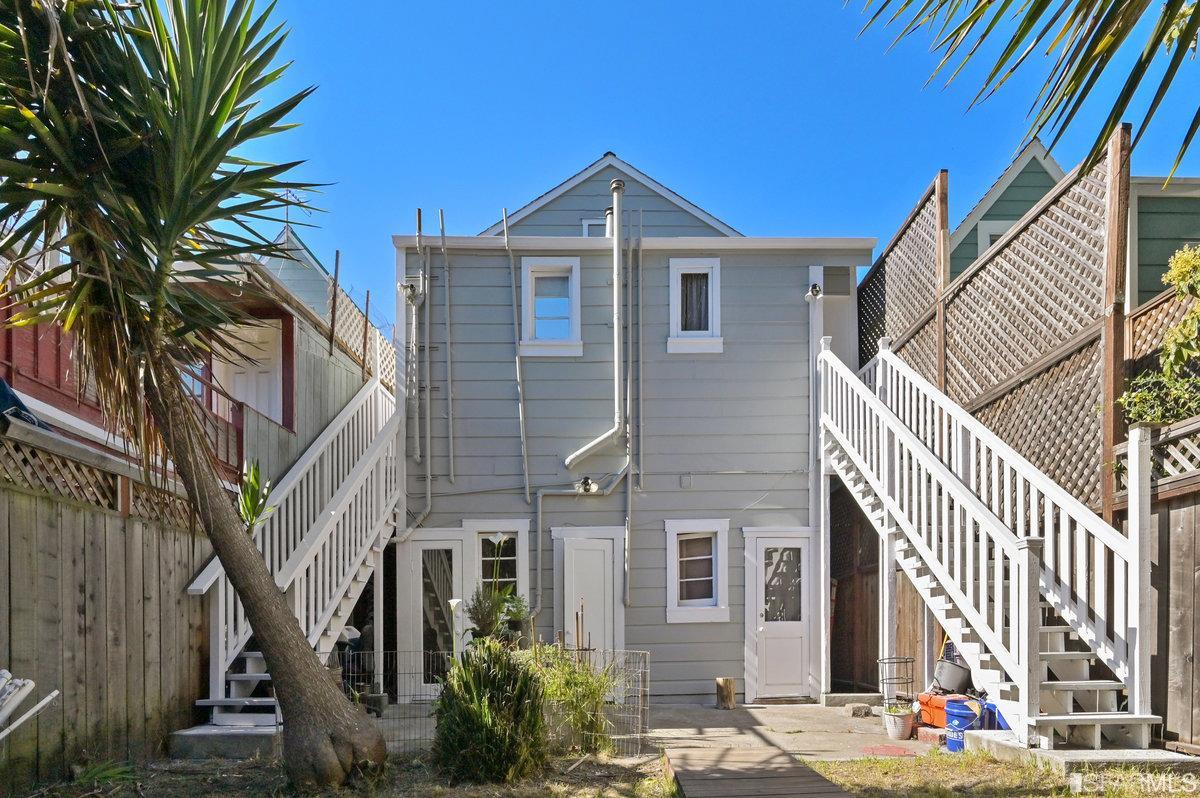 1071 Hampshire Street