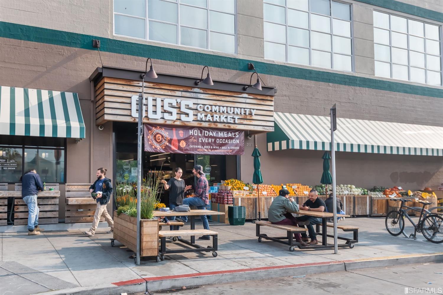 2779 Folsom Street Unit: 2