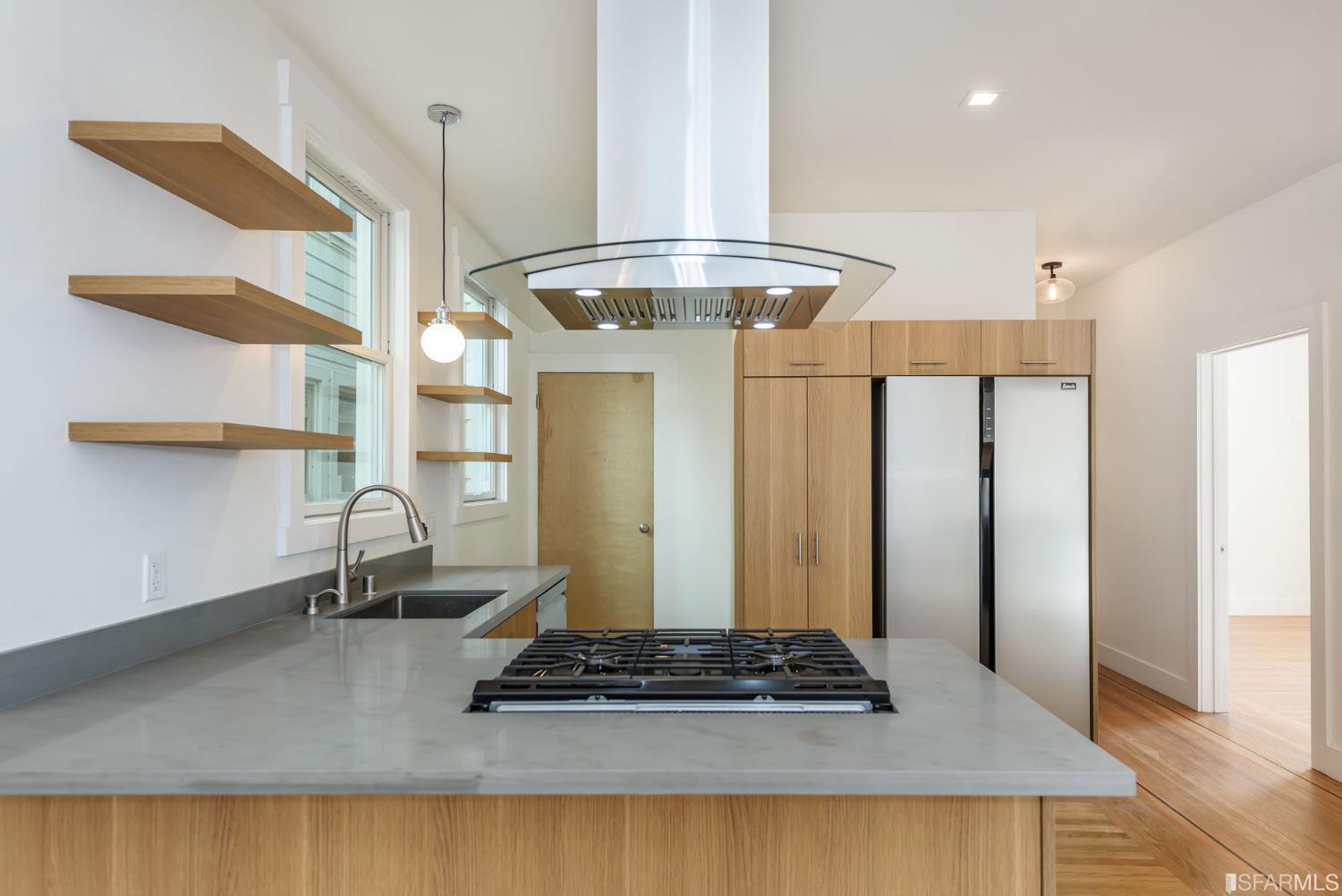 1100 Leavenworth Street Unit: 2