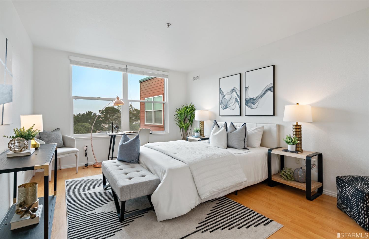 8100 Oceanview Terrace Unit: 204