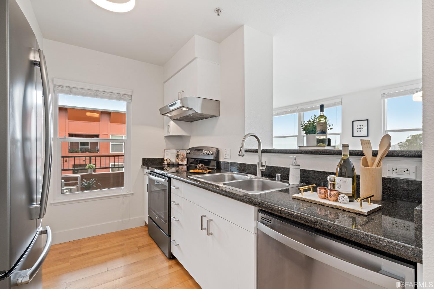 8100 Oceanview Terrace Unit: 204