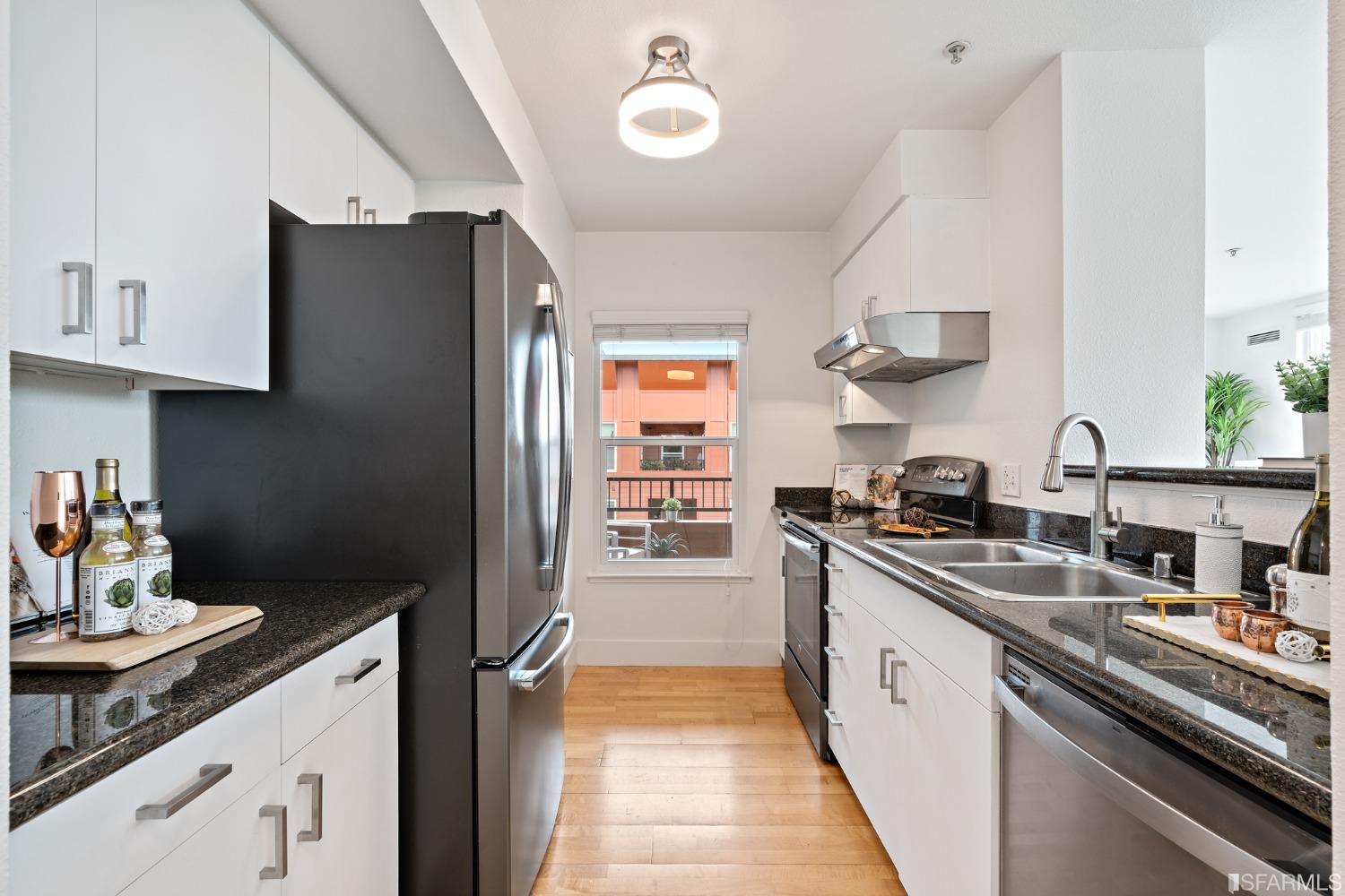 8100 Oceanview Terrace Unit: 204