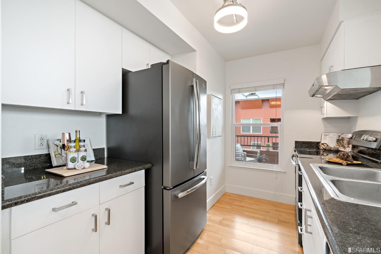 8100 Oceanview Terrace Unit: 204