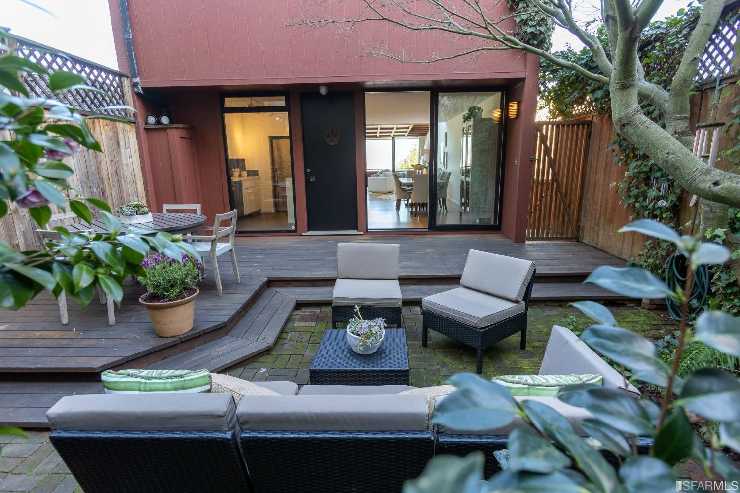 3406 Market Street