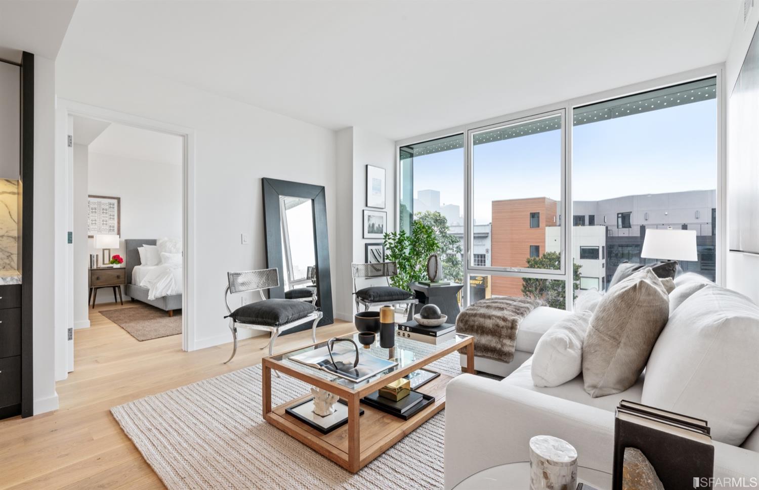 3131 Pierce Street Unit: 201