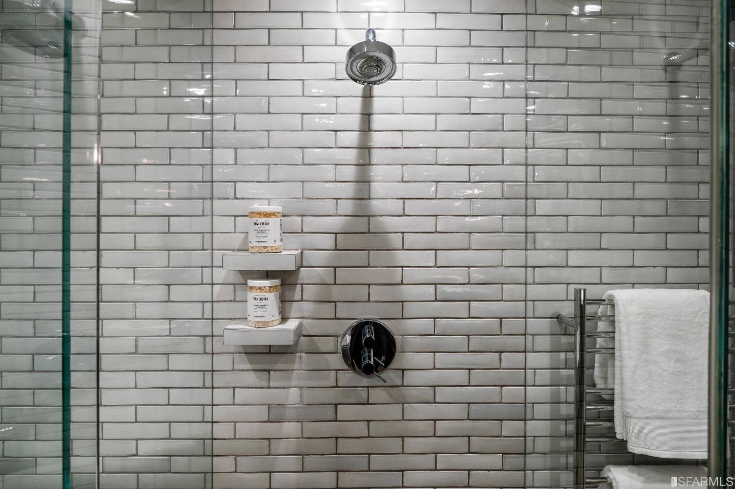 560 Haight Street Unit: 107