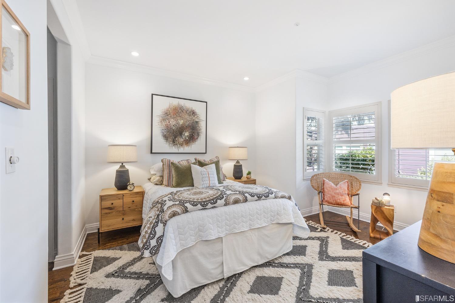 4150 17th Street Unit: 14