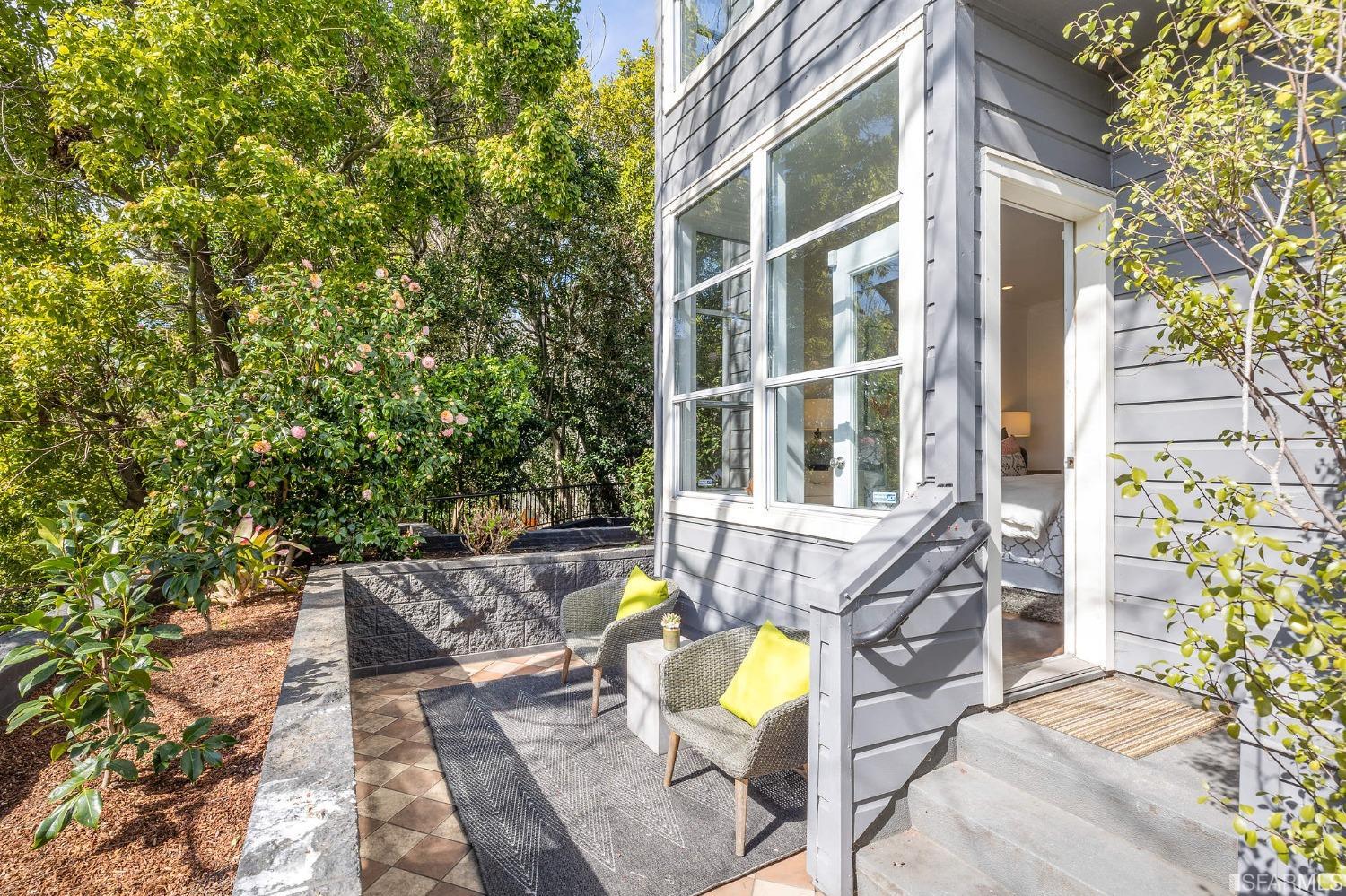 4150 17th Street Unit: 14