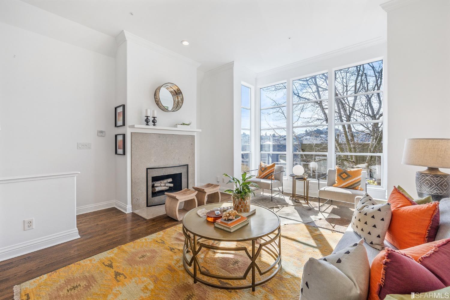 4150 17th Street Unit: 14