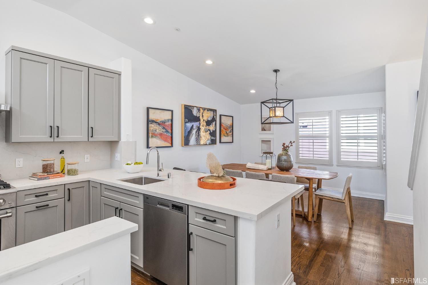 4150 17th Street Unit: 14