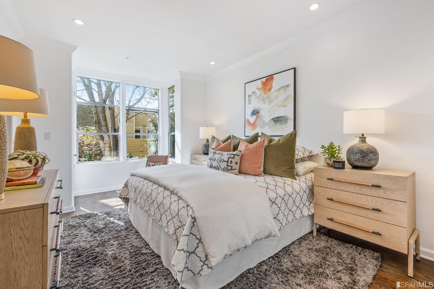 4150 17th Street Unit: 14