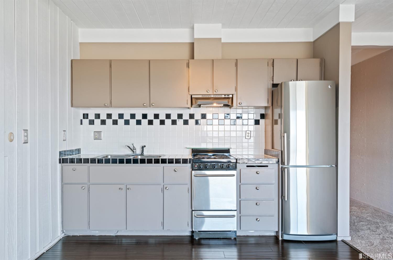 15 Red Rock Way Unit: 306N