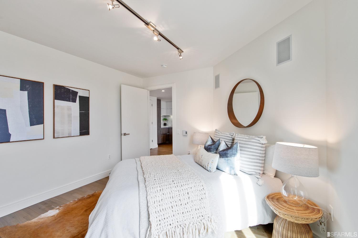 2299 Market Street Unit: 205